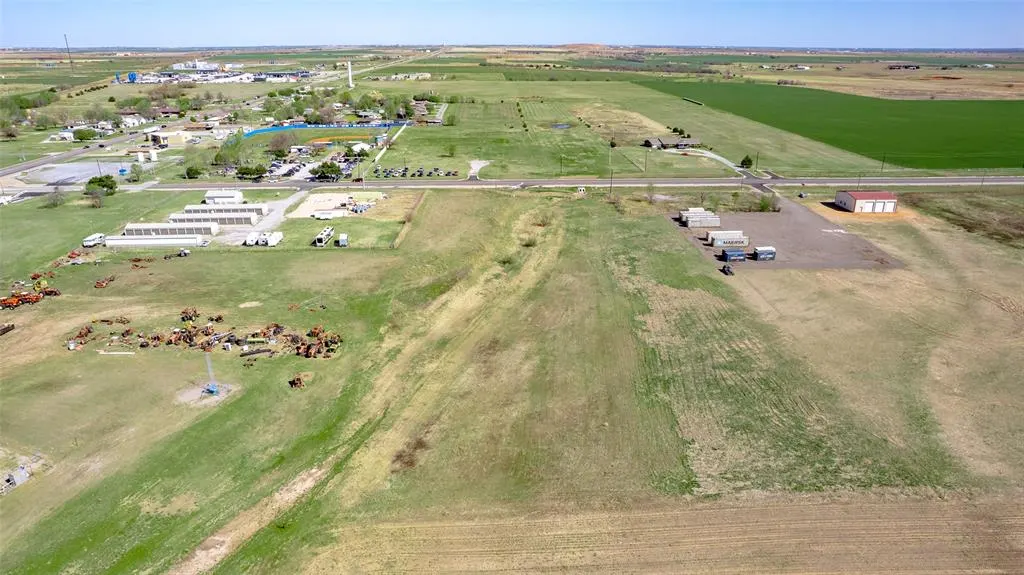 Photo 3 — 20880 Highway 152, Union City, OK 73090