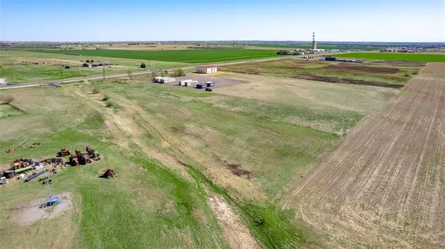 Photo 6 — 20880 Highway 152, Union City, OK 73090