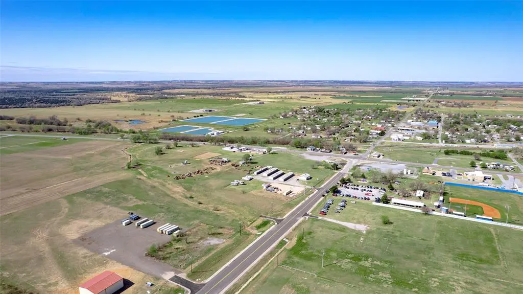 Photo 18 — 20880 Highway 152, Union City, OK 73090