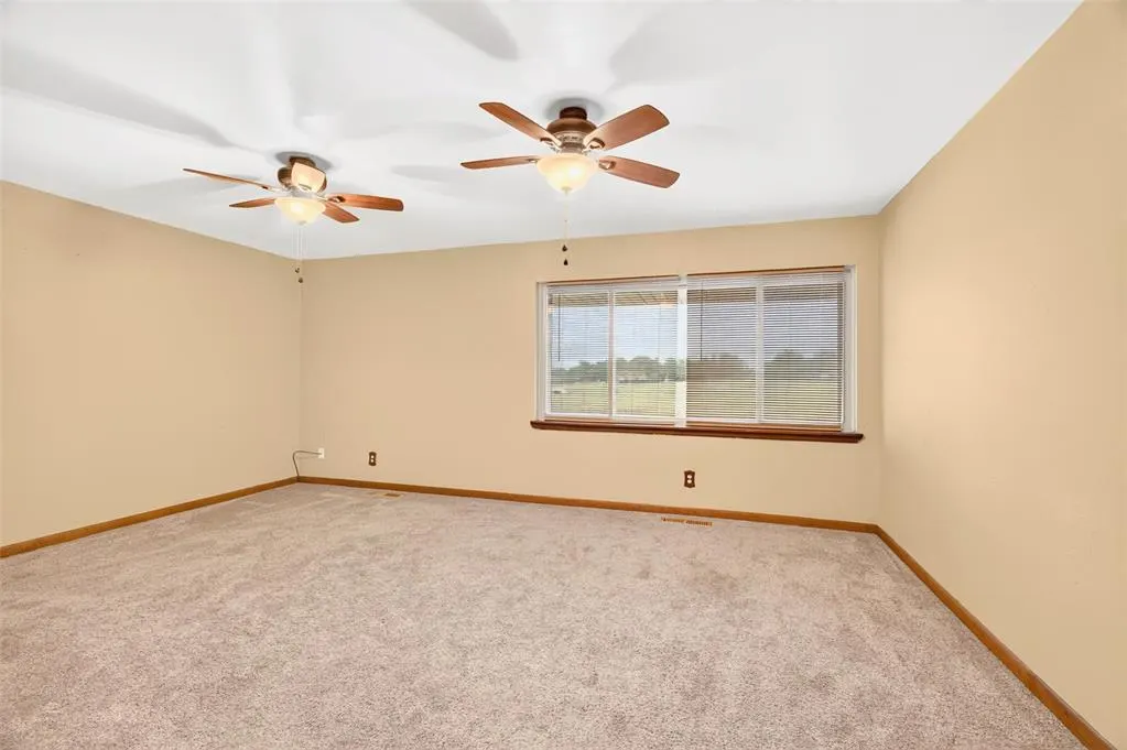 Photo 16 — 860 Park Avenue, Watonga, OK 73772