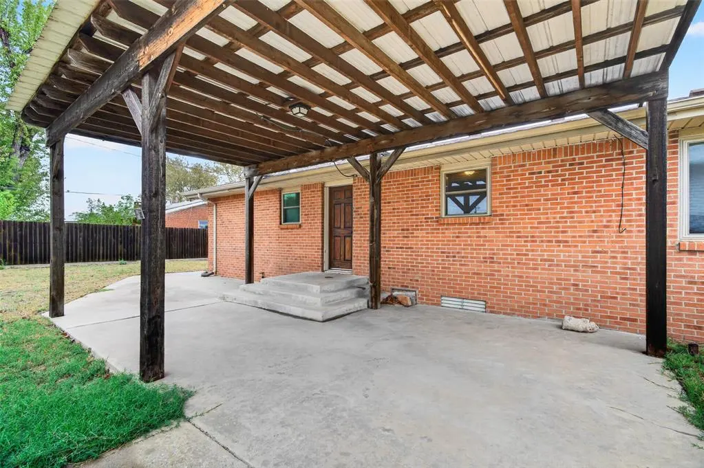 Photo 23 — 860 Park Avenue, Watonga, OK 73772