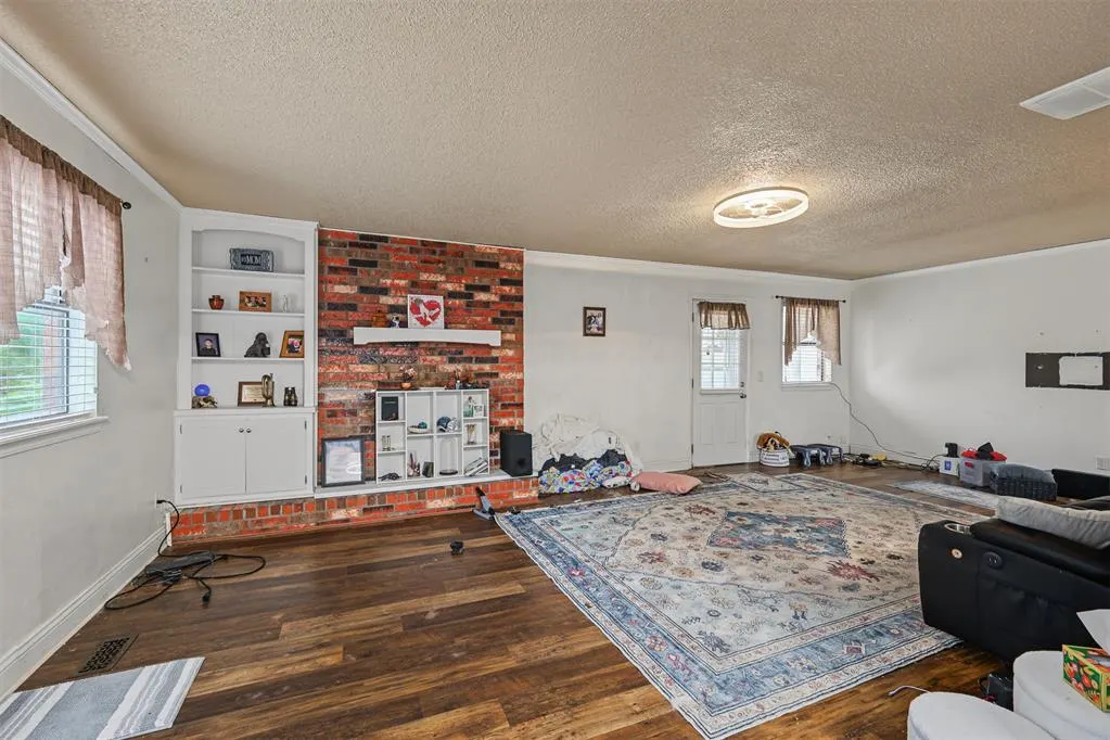 Photo 10 — 8724 Dena Lane, Oklahoma City, OK 73132