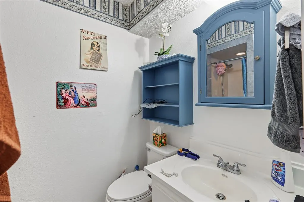 Photo 17 — 8724 Dena Lane, Oklahoma City, OK 73132
