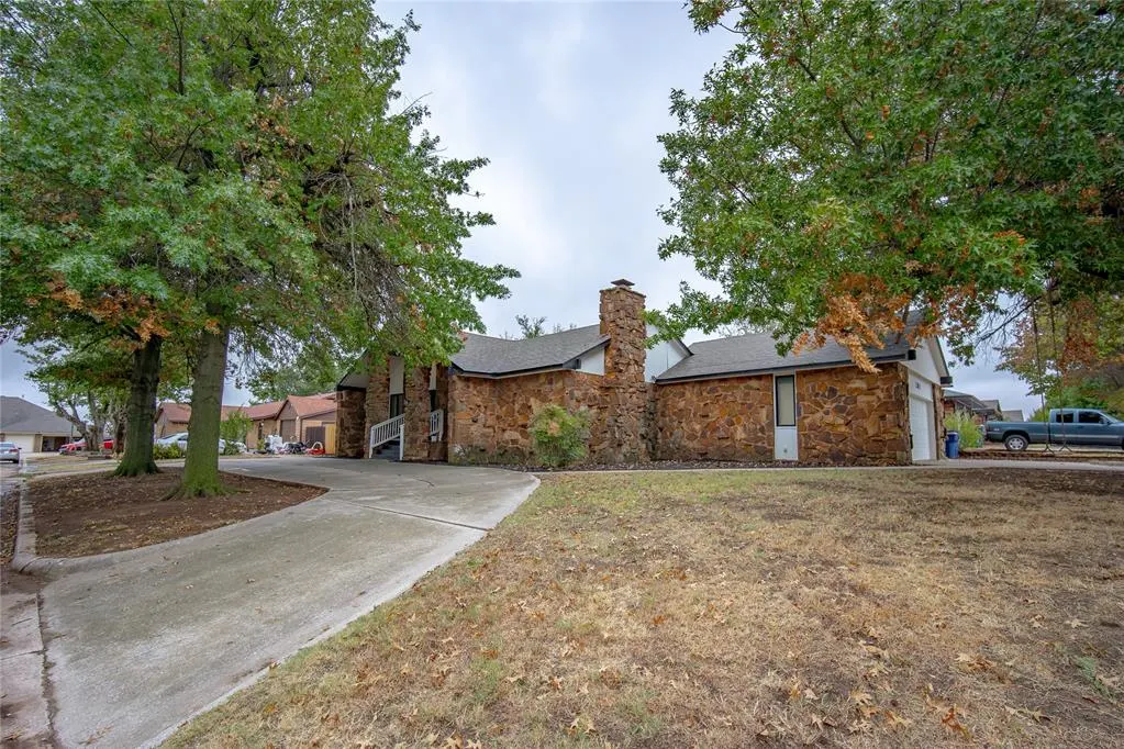 Photo 3 — 1501 W Hickory Street, El Reno, OK 73036