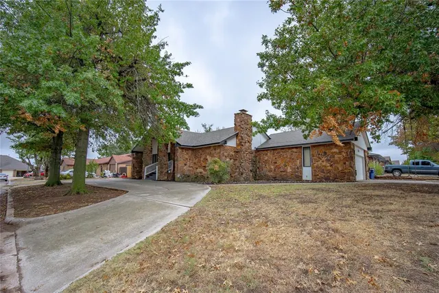 Photo 3 — 1501 W Hickory Street, El Reno, OK 73036