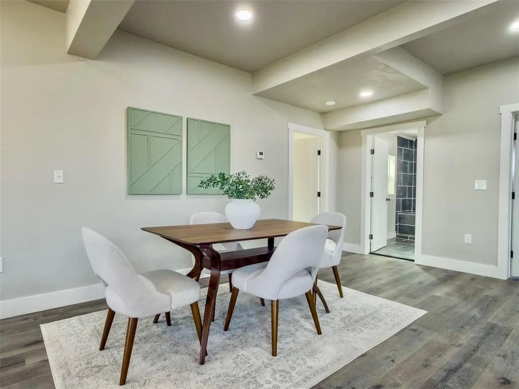 Photo 7 — 705 E Springer Avenue, Guthrie, OK 73044