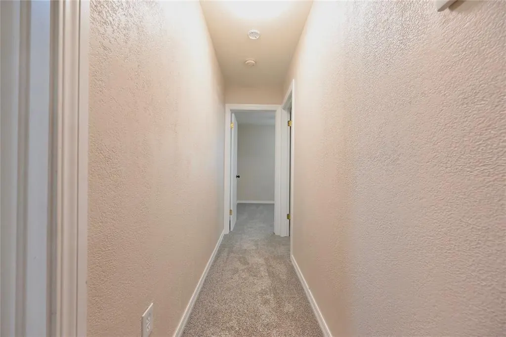 Photo 7 — 107 Glenwood Drive, Chickasha, OK 73018
