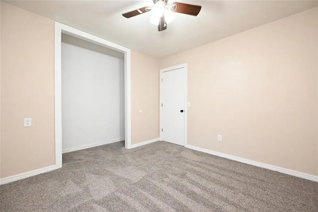 Photo 14 — 107 Glenwood Drive, Chickasha, OK 73018