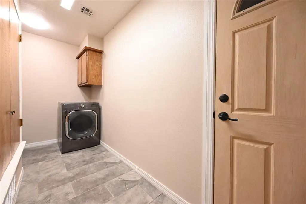 Photo 21 — 107 Glenwood Drive, Chickasha, OK 73018