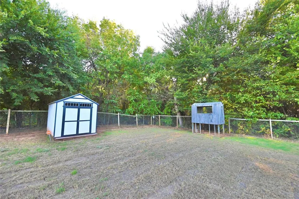 Photo 26 — 107 Glenwood Drive, Chickasha, OK 73018