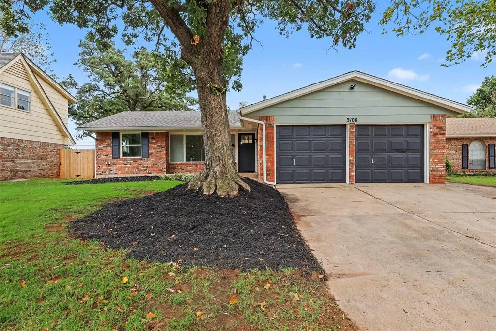 Front exterior — 3108 Simmons Drive, Del City, OK 73115
