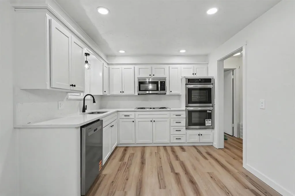 Photo 9 — 3108 Simmons Drive, Del City, OK 73115