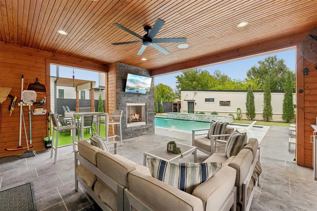 Photo 36 — 2824 Guilford Lane, Oklahoma City, OK 73120