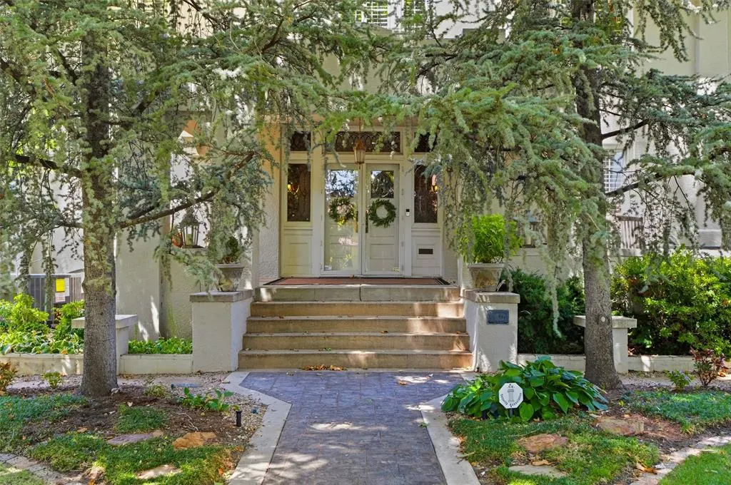 Photo 2 — 433 NW 14th Street, Oklahoma City, OK 73103