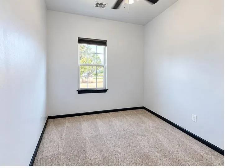 Photo 12 — 1606 E Highland Street, Shawnee, OK 74801