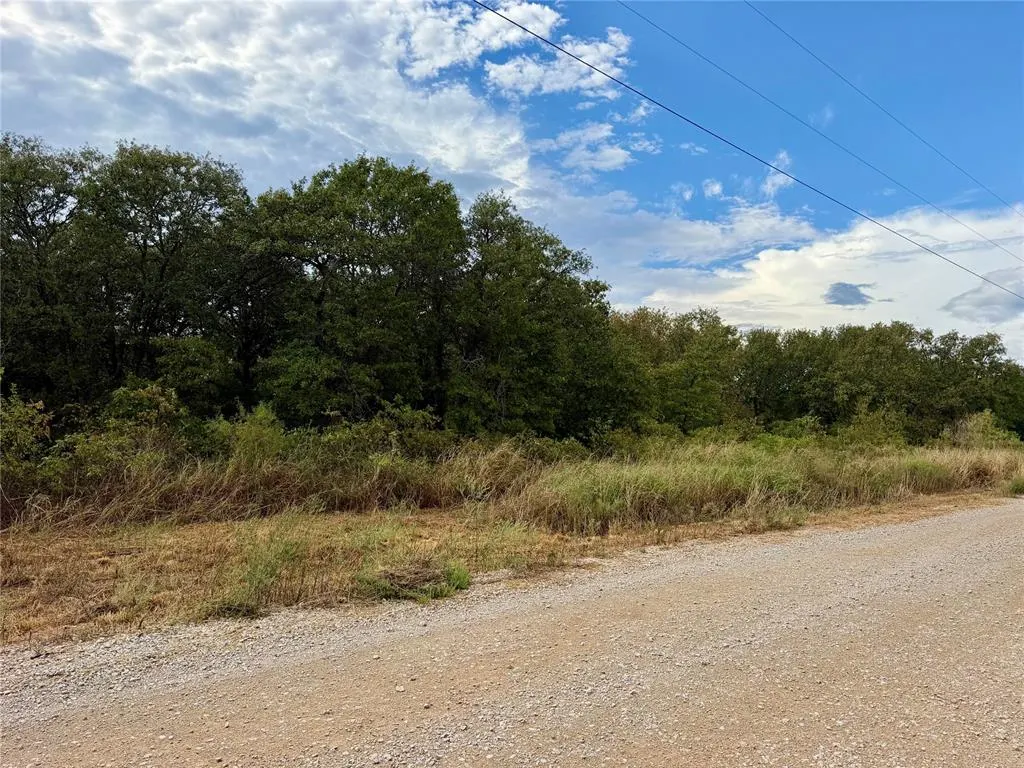 Photo 3 — 9660 Aberdeen Street, Lexington, OK 73051