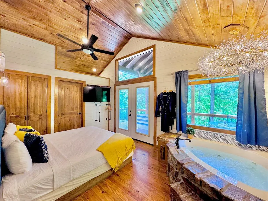 Photo 28 — 453 Deer Creek Trail, Broken Bow, OK 74728