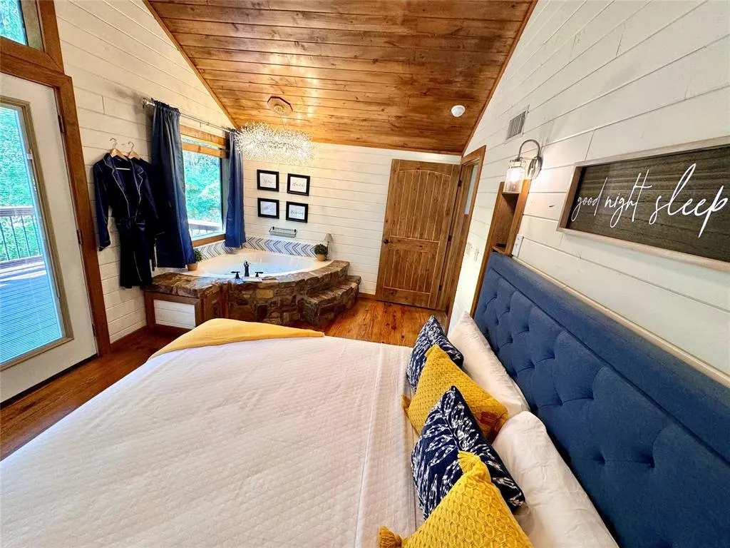 Photo 29 — 453 Deer Creek Trail, Broken Bow, OK 74728