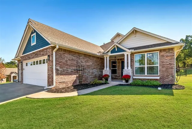 Photo 3 — 8710 Overlook Drive, Guthrie, OK 73044