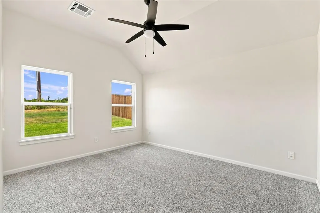 Photo 18 — 4817 Misty Wood Lane, Mustang, OK 73064
