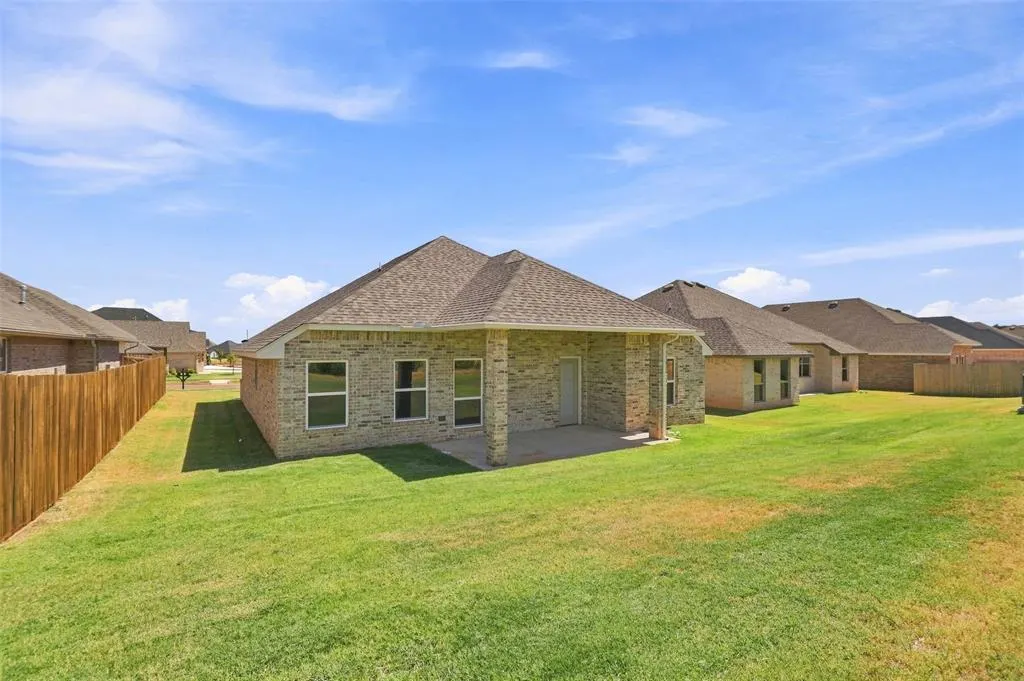 Photo 40 — 4817 Misty Wood Lane, Mustang, OK 73064