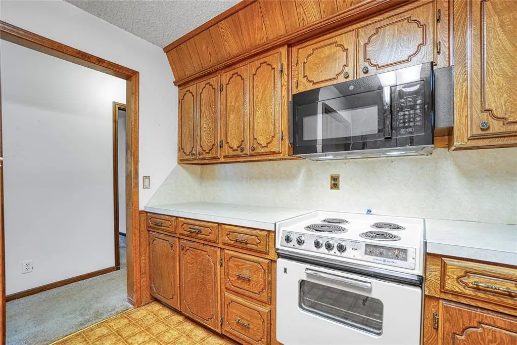 Photo 14 — 1909 N Flamingo Lane, Altus, OK 73521