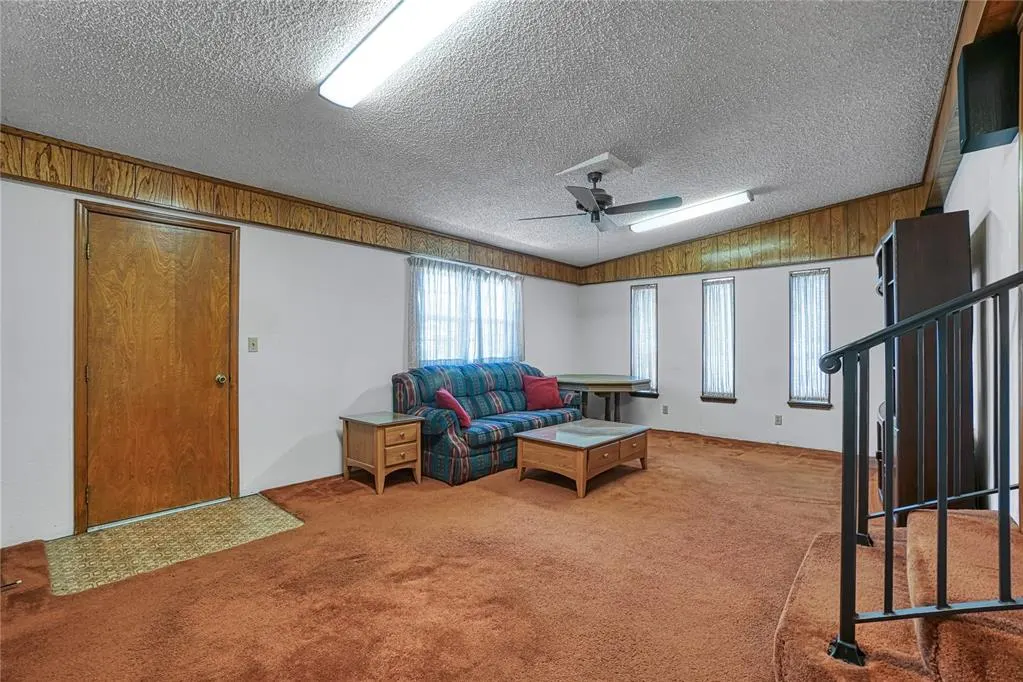 Photo 17 — 1909 N Flamingo Lane, Altus, OK 73521
