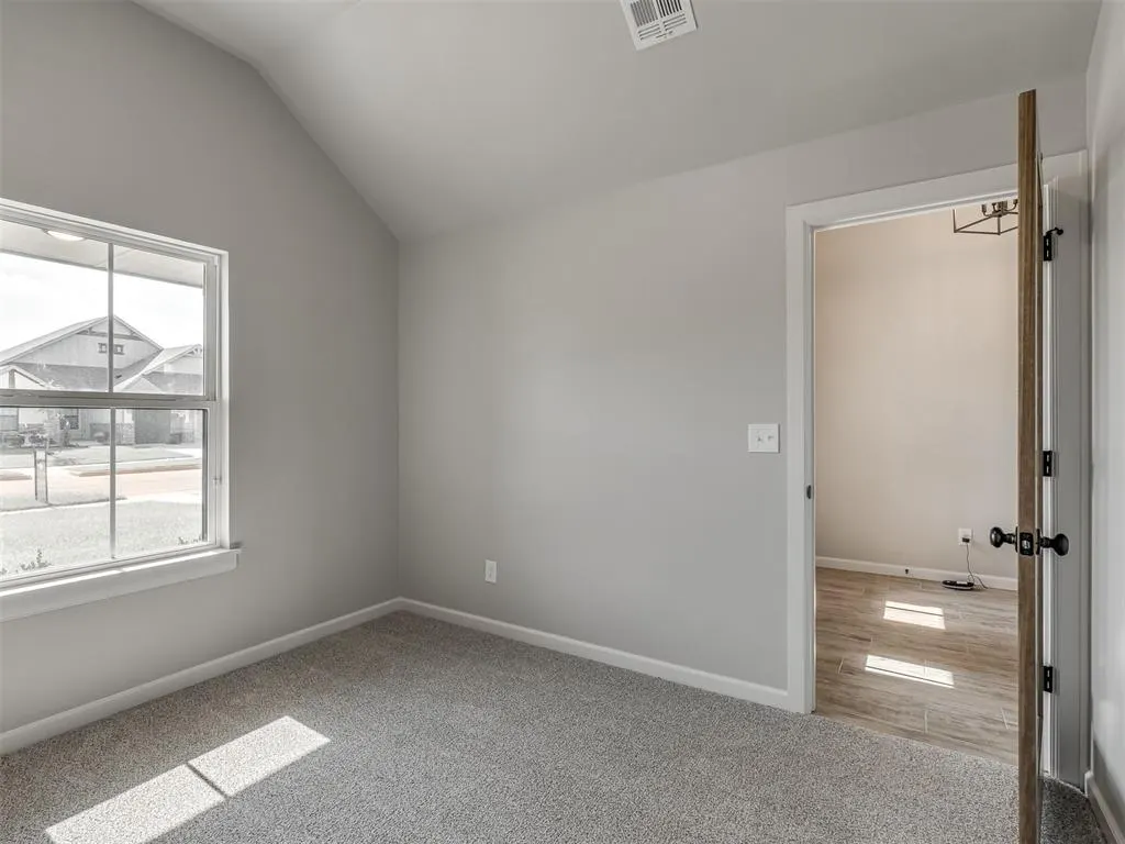 Photo 20 — 4901 Misty Wood Lane, Mustang, OK 73064