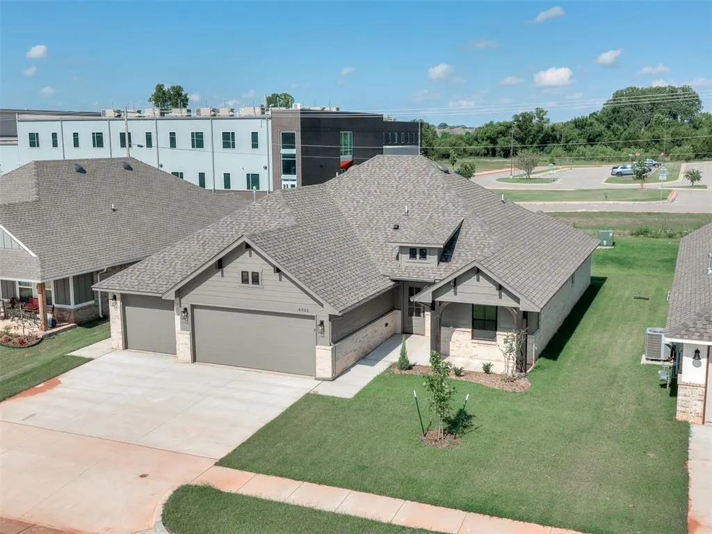Photo 33 — 4901 Misty Wood Lane, Mustang, OK 73064