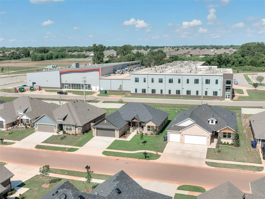 Photo 30 — 4913 Misty Wood Lane, Mustang, OK 73064