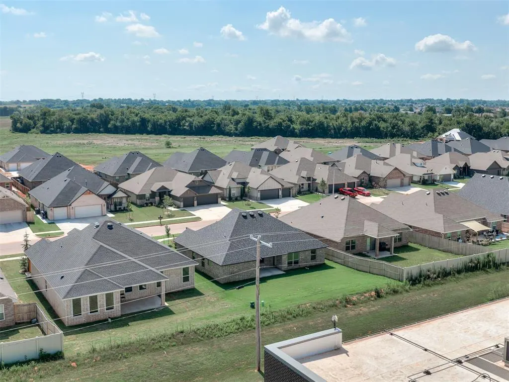 Photo 31 — 4913 Misty Wood Lane, Mustang, OK 73064