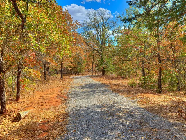 Photo 2 — 10422 236th Street, Blanchard, OK 73010