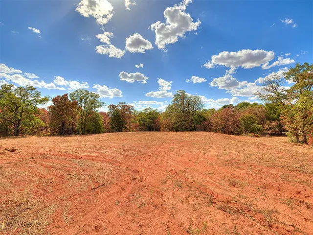 Photo 7 — 10422 236th Street, Blanchard, OK 73010
