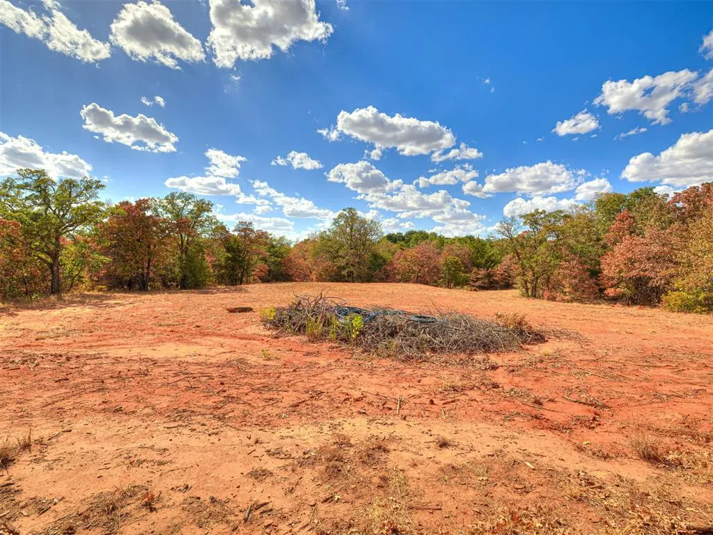 Photo 8 — 10422 236th Street, Blanchard, OK 73010