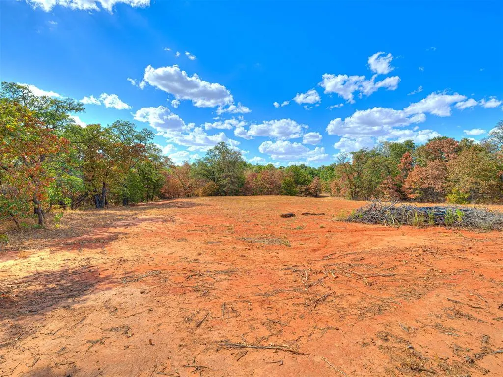 Photo 9 — 10422 236th Street, Blanchard, OK 73010