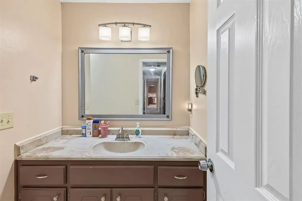 Photo 34 — 8716 Cord Avenue, Oklahoma City, OK 73132