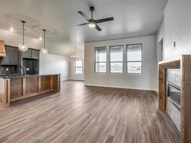 Photo 2 — 5105 Misty Wood Lane, Mustang, OK 73064