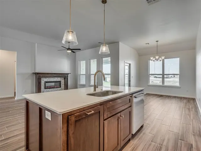 Photo 8 — 5101 Misty Wood Lane, Mustang, OK 73064