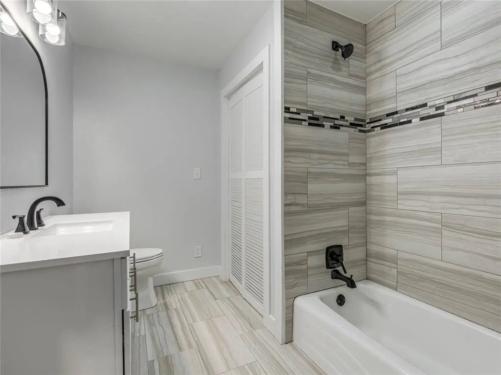 Photo 12 — 517 E Perkins Avenue, Guthrie, OK 73044