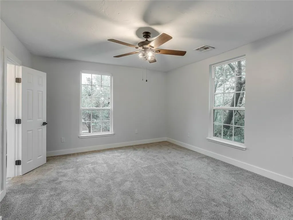 Photo 18 — 517 E Perkins Avenue, Guthrie, OK 73044