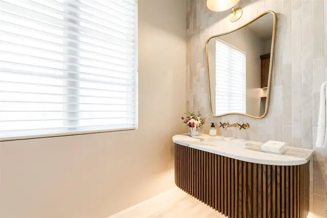 Photo 8 — 15628 Woodleaf Lane, Edmond, OK 73013