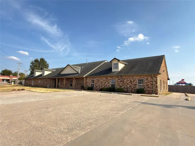 Photo 2 — 2000 S Douglas Boulevard, Midwest City, OK 73130