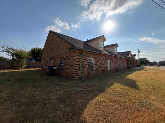 Photo 6 — 2000 S Douglas Boulevard, Midwest City, OK 73130