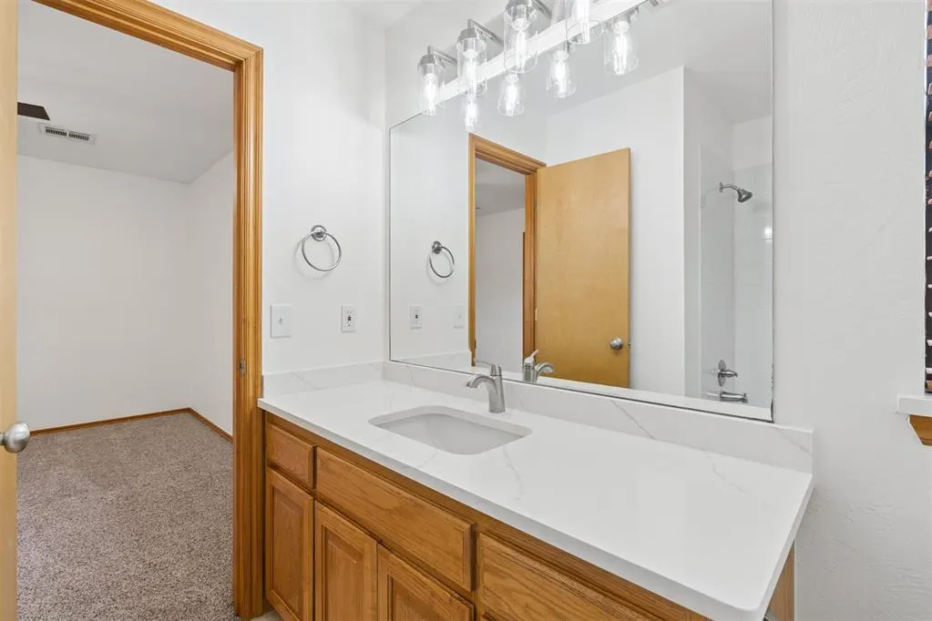 Photo 29 — 12222 Canyon Circle Circle, Guthrie, OK 73044