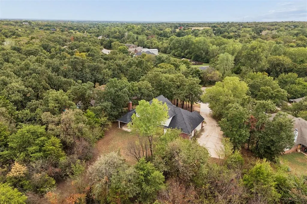 Photo 37 — 12222 Canyon Circle Circle, Guthrie, OK 73044