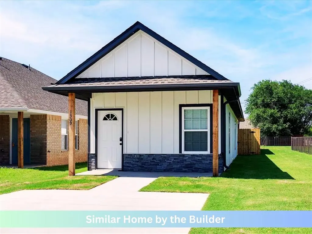Front exterior — 1811 SW Monroe Avenue, Lawton, OK 73501