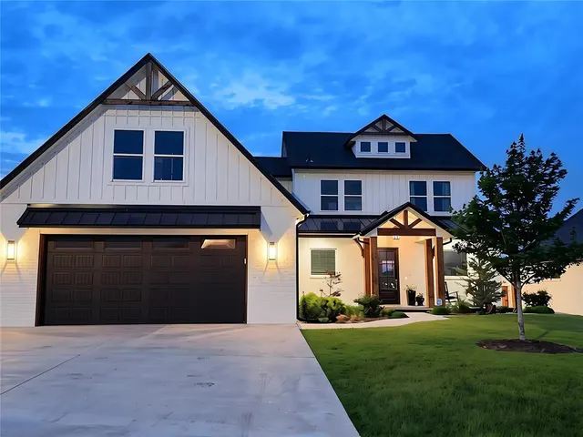 Photo 3 — 3604 Vintage Drive, Norman, OK 73069