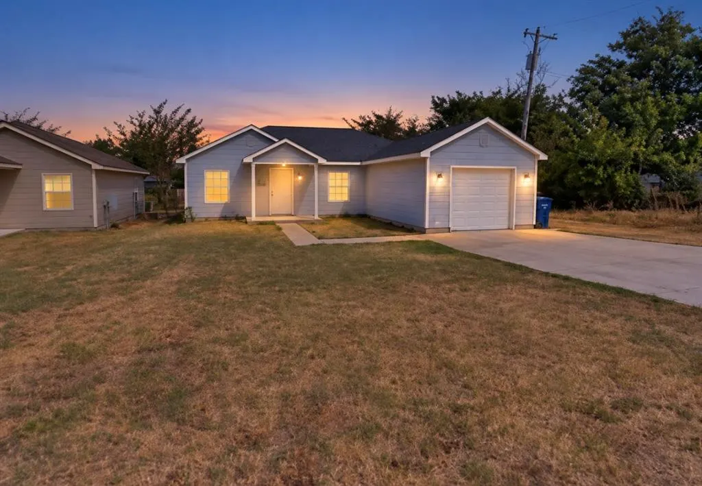 Front exterior — 1415 NW 98th Street, Oklahoma City, OK 73114