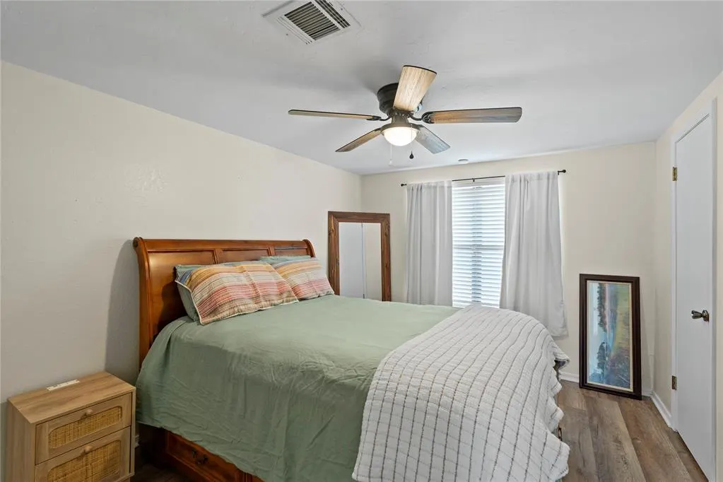 Photo 9 — 701 Cherryvale Road, Edmond, OK 73003