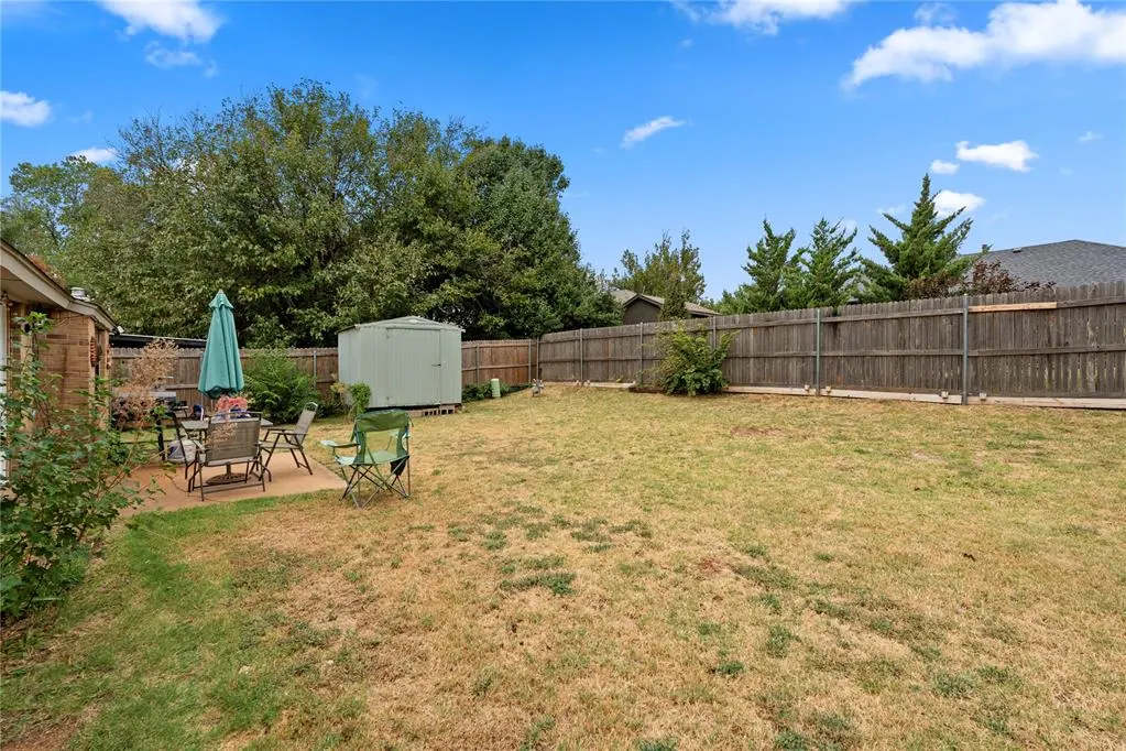 Photo 14 — 701 Cherryvale Road, Edmond, OK 73003